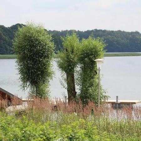 Ketrzynska Przystan Nad Jeziorem Mamry Parque de vacaciones